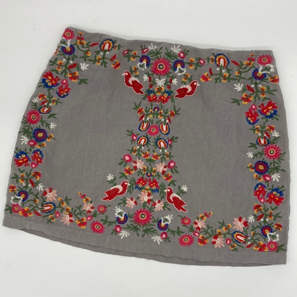 Altar’d State embroidered skirt L - Picture 1 of 7